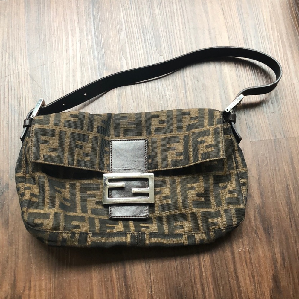 Vintage Fendi Zucca Baguette